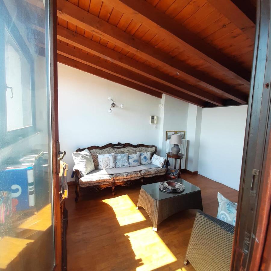Loft Trabucco - In The Heart Of Salo City Center, Lake View, 4 Rooms Exterior foto
